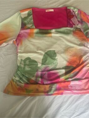 Ninety Floral Square-Neck Blouse in Pink & Green